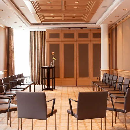 Althoff Seehotel Ueberfahrt Rottach-Egern