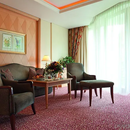 Althoff Seehotel Ueberfahrt Hotel Rottach-Egern