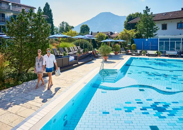 מלון Althoff Seehotel Ueberfahrt 5*