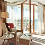 Althoff Seehotel Ueberfahrt Hotel Rottach-Egern
