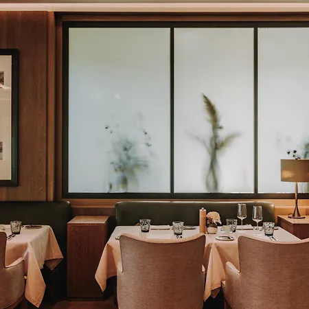 알트호프 제호텔 위베르파르트 5* Rotta